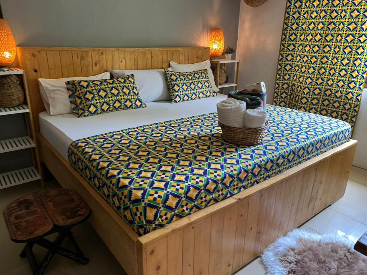 African Treasure Beach Resort Kokrobite Экстерьер фото